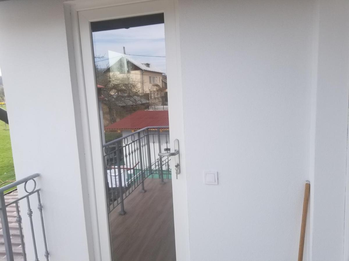 Autentic Adorabil Apartment Albestii Paminteni Exterior foto